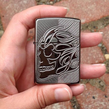 Zippo - Armor Skull Design