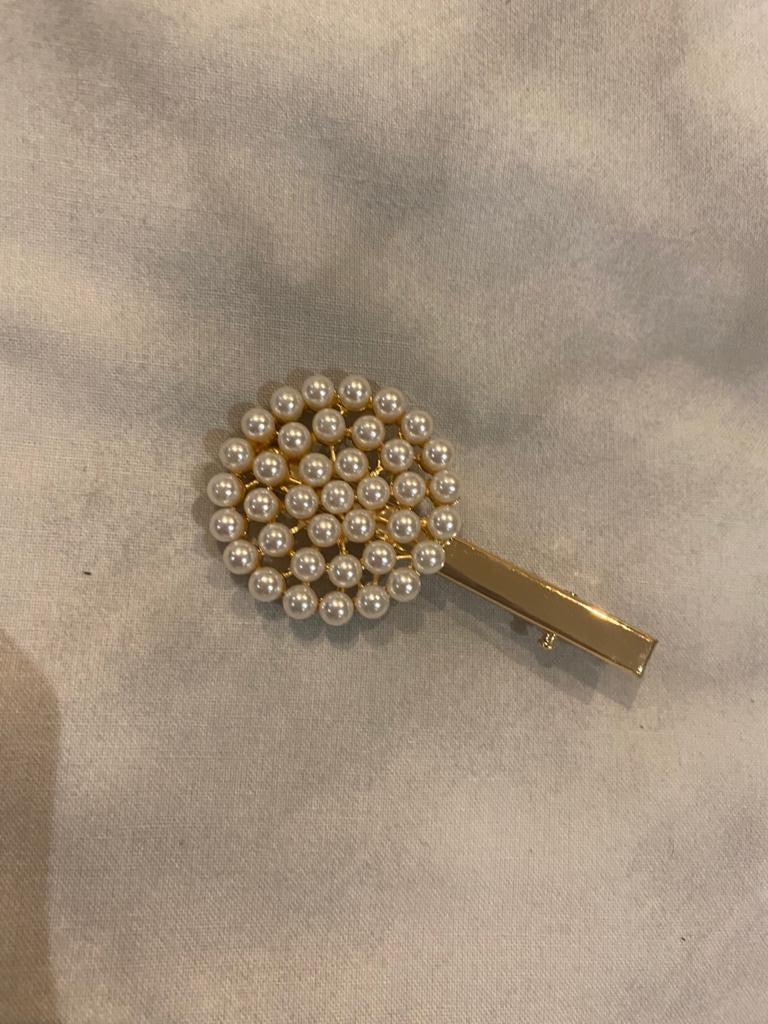 Uniqo Circle Pearl Hair Clip