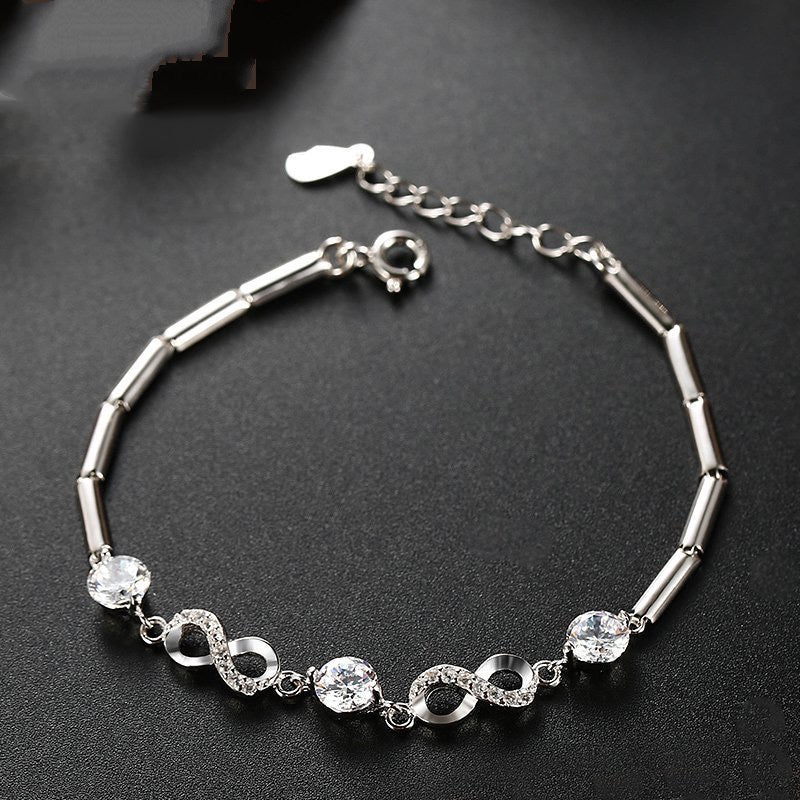 Uniqo Crystal Infinity Bracelet