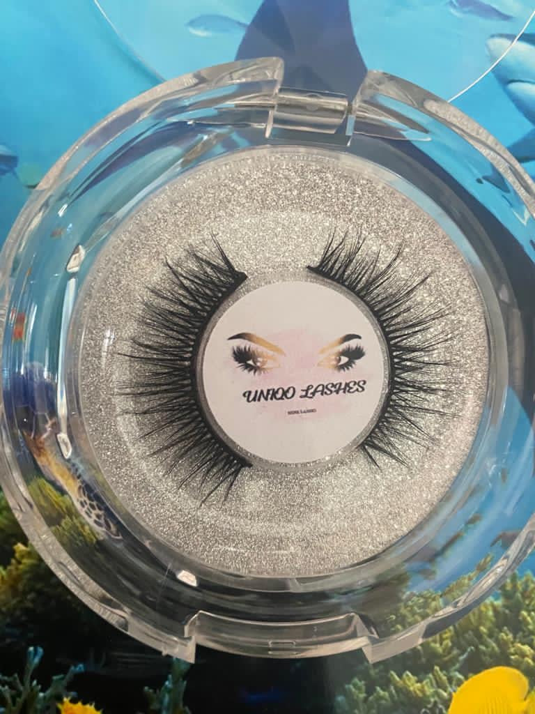 Uniqo 3D Mink Fur Eye Lashes - (W-17)