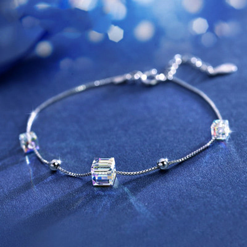 Uniqo Silver Transparent Cube Bracelet