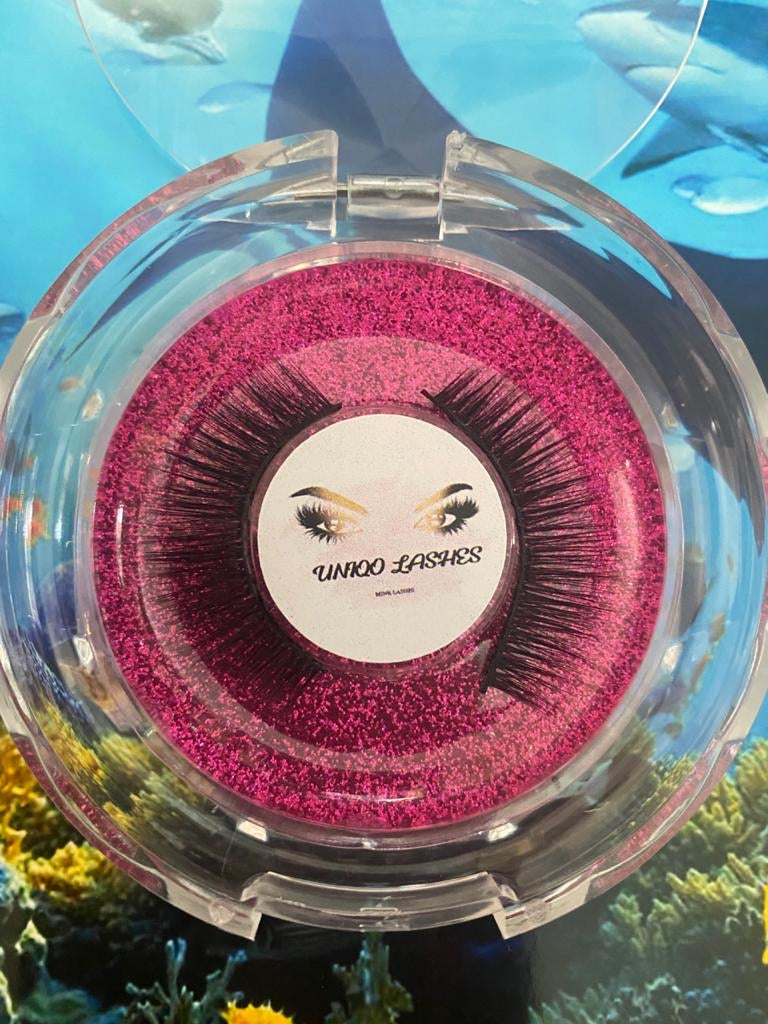 Uniqo 3D Mink Fur Eye Lashes - (W-28)